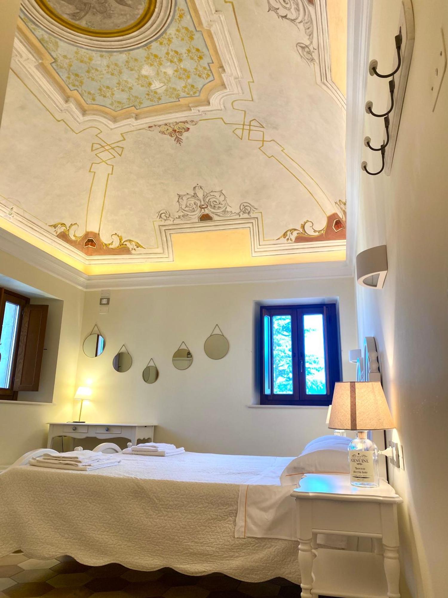 Dimora Dell'Arte Hotel Navelli Exterior foto
